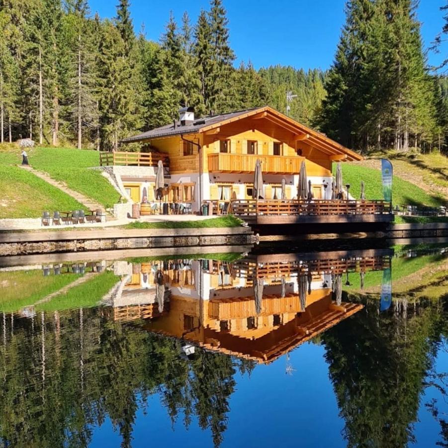 Rifugio Lago D'Ajal Pocol Exterior photo